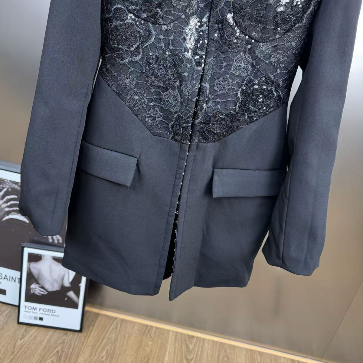 KT Elegant Lace Sequin Blazer  - Women'S Elegant Formal Wear ulasan dan harga